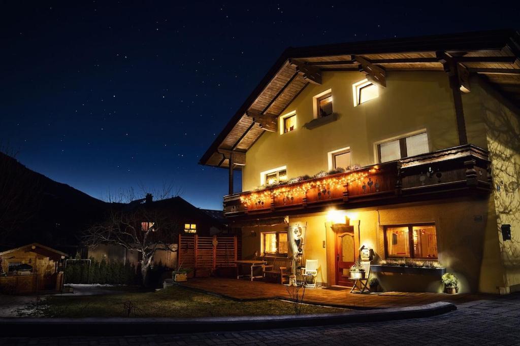 Haus Anna Louise - Niedernsill Apartment Exterior photo